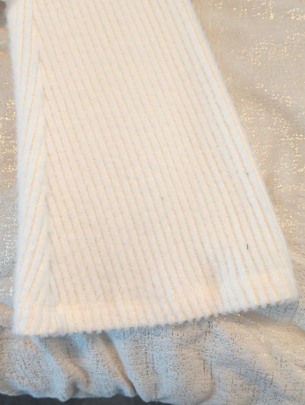 Off-Shoulder Ribbed Knit Sweater - White - Picture 2 of 3
